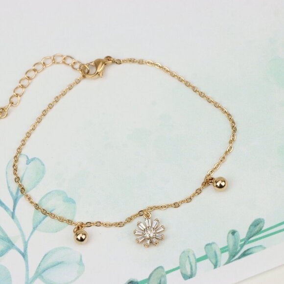 Sparkling Floral Charm Rose Gold Bracelet for Everyday Elegance, XPBL0711 - Picture 3 of 12